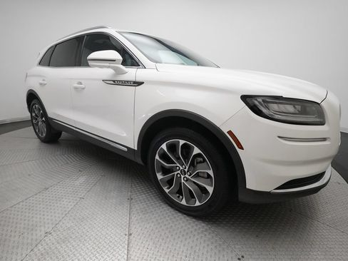 Used 2023 Lincoln Nautilus Reserve w/ Luxury Package AWD/4WD image 37