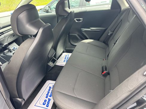New 2026 Kia K4 FWD image 40