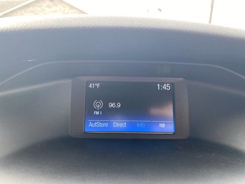 Used 2017 Ford Focus SE image 30