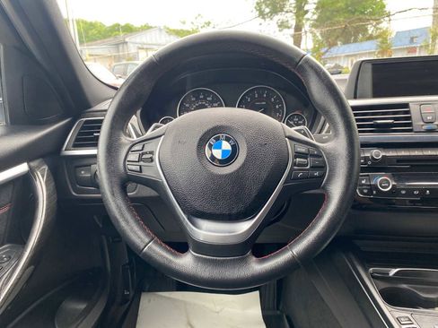 Used 2017 BMW 330i Sedan RWD image 13