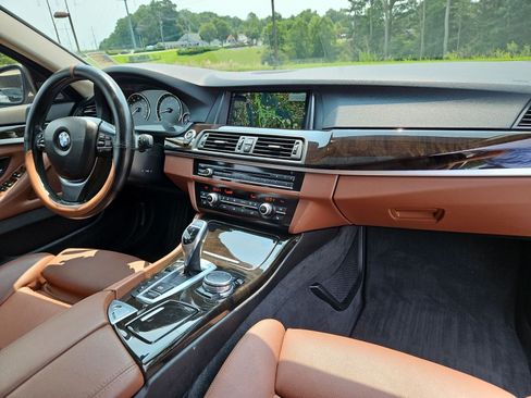 Used 2016 BMW 535i xDrive Sedan AWD/4WD image 16