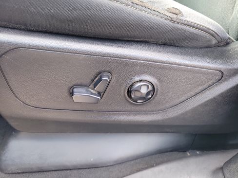 Used 2019 RAM 1500 Big Horn AWD/4WD image 17
