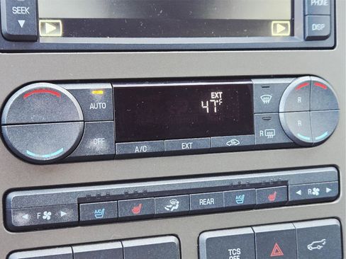 Used 2012 Lincoln Navigator 4WD image 52