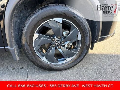 Certified 2024 Nissan Rogue SV w/ SV Premium Package AWD/4WD image 25