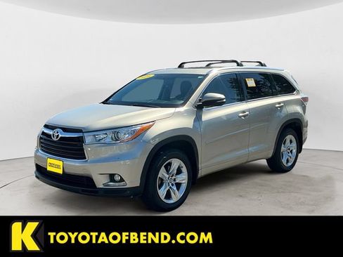 Used 2016 Toyota Highlander Limited w/ Protection Package #3 AWD/4WD image 1