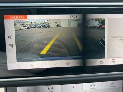 Used 2021 Land Rover Range Rover AWD/4WD image 20