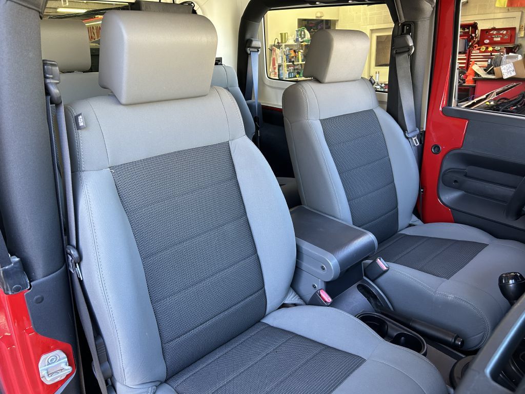 Used 2008 Jeep Wrangler X AWD/4WD image 10