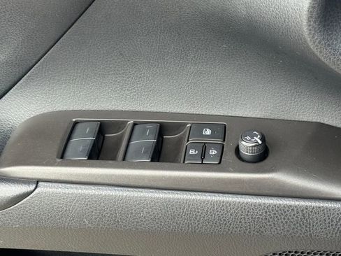 Used 2023 Toyota Camry SE FWD image 26