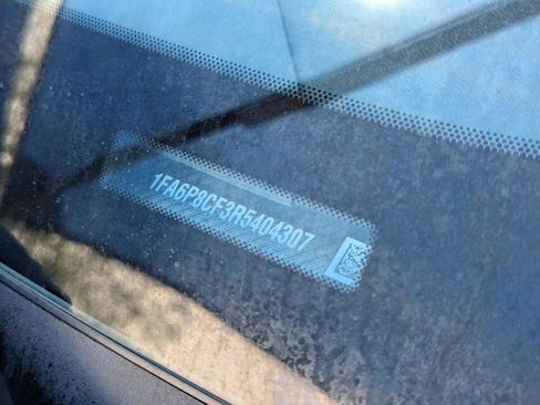 Used 2024 Ford Mustang GT RWD image 6