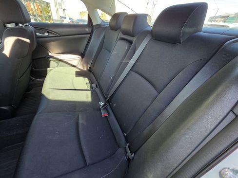 Used 2016 Honda Civic EX image 10