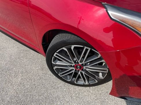 Used 2020 Kia Forte GT FWD image 17