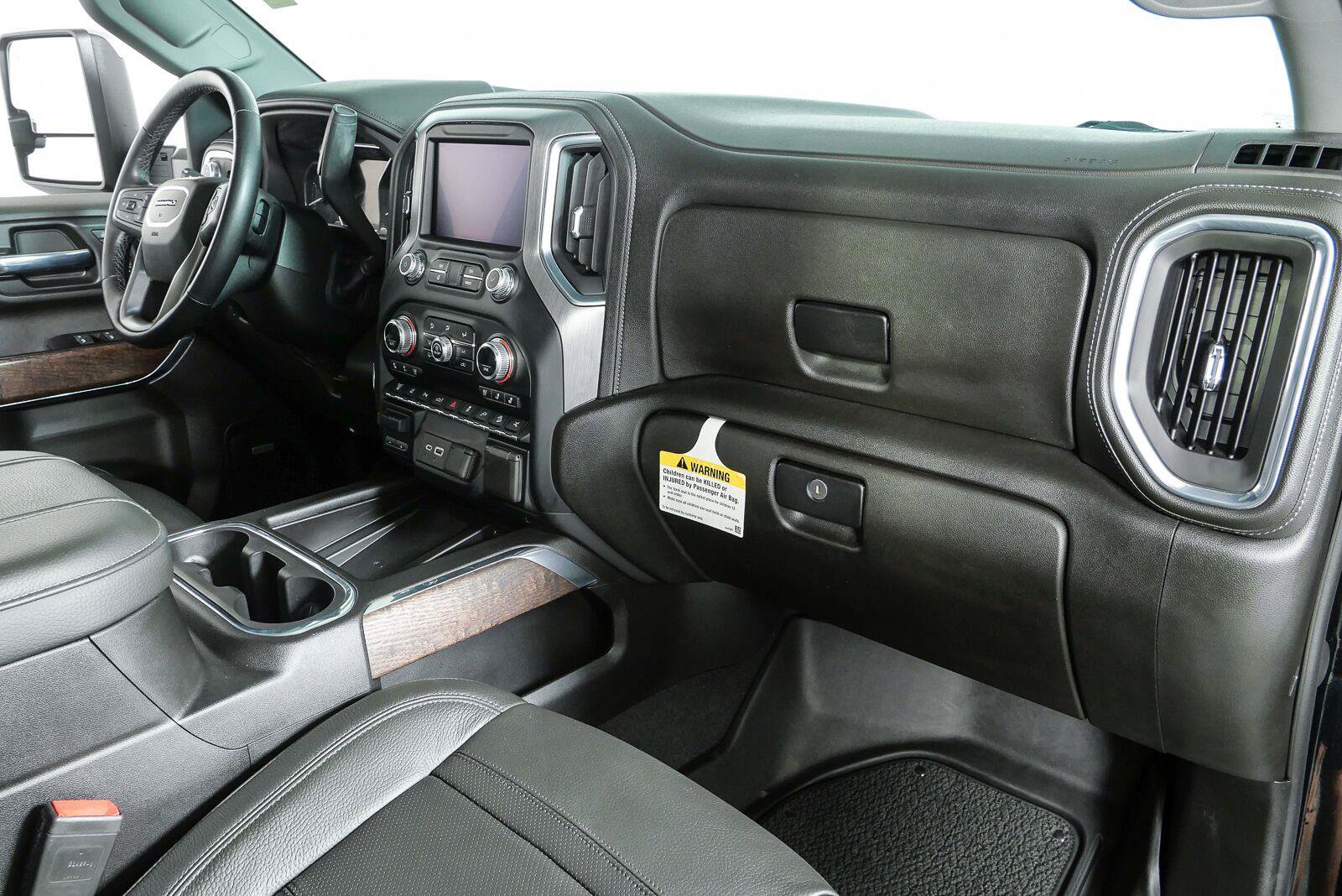 Used 2023 GMC Sierra 2500 Denali w/ Denali Ultimate Package AWD/4WD image 25