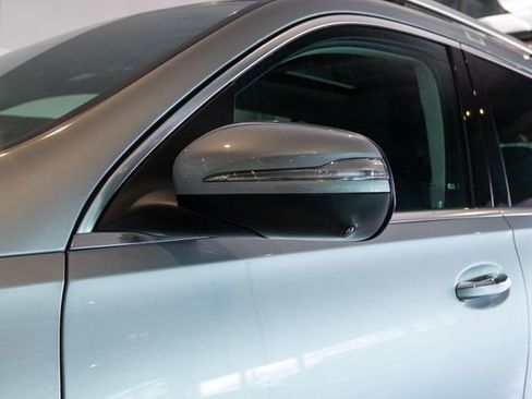 New 2026 Mercedes-Benz GLS 450 4MATIC image 10