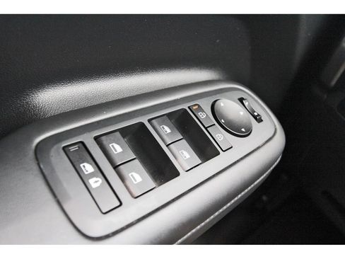 Used 2025 Hyundai Santa Fe SEL FWD image 20