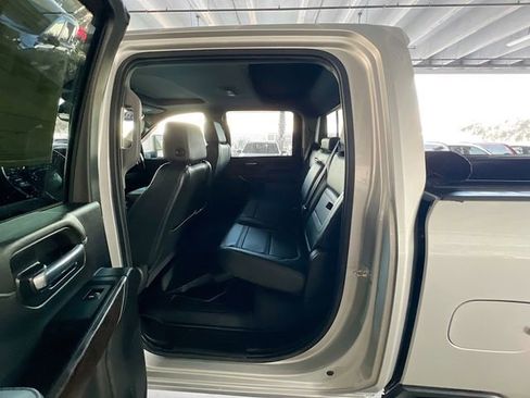 Used 2022 GMC Sierra 3500 Denali w/ Denali Ultimate Package image 27