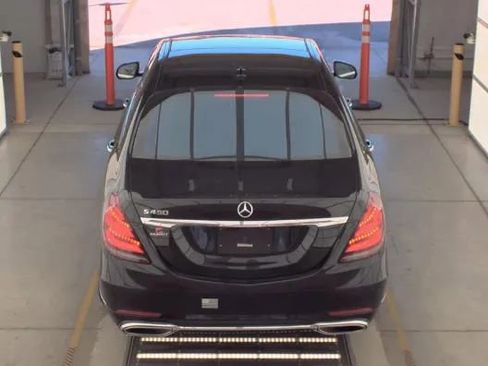 Used 2018 Mercedes-Benz S 450 Sedan image 6