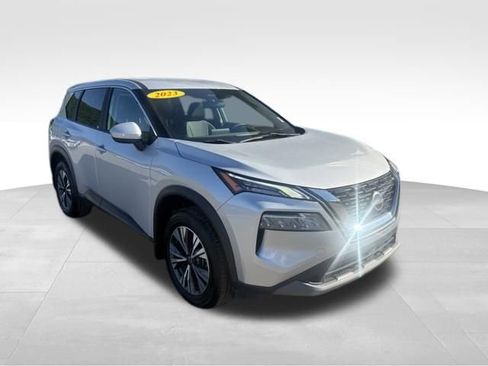 Used 2023 Nissan Rogue SV AWD/4WD image 8