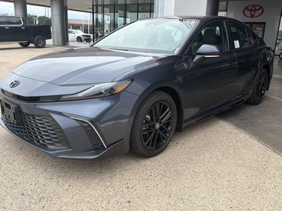 Used 2026 Toyota Camry SE w/ Convenience Package