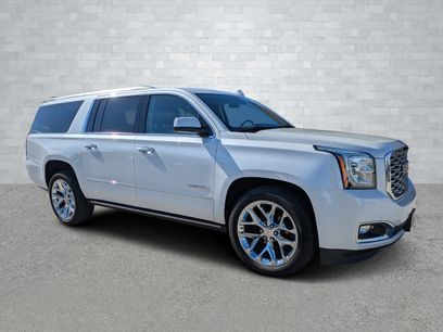 Used 2020 GMC Yukon XL Denali w/ Denali Premium Package