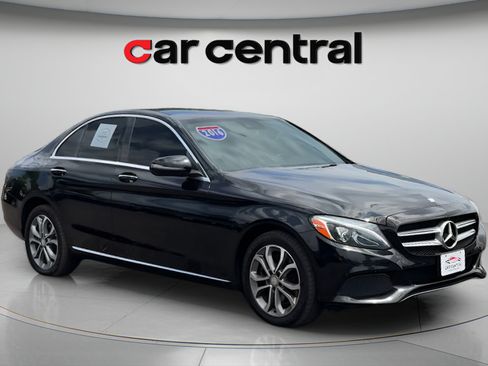 Used 2016 Mercedes-Benz C 300 4MATIC Sedan image 7
