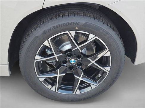 New 2026 BMW X3 xDrive30i w/ M Sport Package AWD/4WD image 9