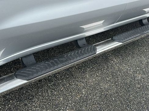 Used 2021 Chevrolet Silverado 1500 LT RWD image 5