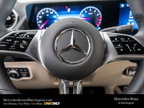 New 2025 Mercedes-Benz GLA 250 GLA 250 image 23