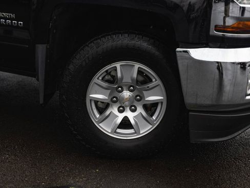 Used 2017 Chevrolet Silverado 1500 LT image 4