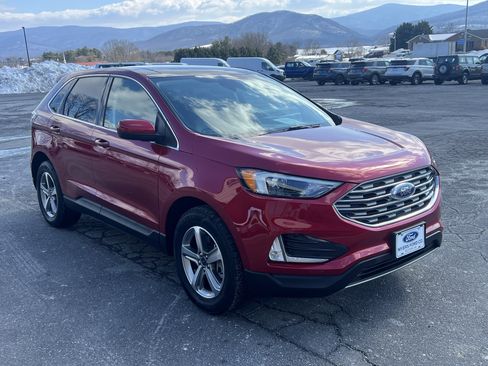 Used 2022 Ford Edge SEL w/ Convenience Package image 4