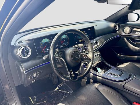 Used 2022 Mercedes-Benz E 350 Sedan w/ Driver Assistance Package image 9
