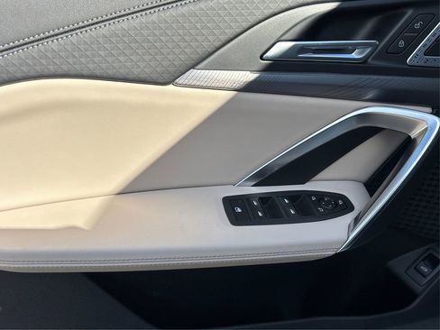 Used 2024 BMW X2 M35i image 23