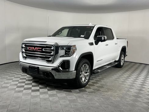 Used 2020 GMC Sierra 1500 SLT w/ SLT Premium Package image 3