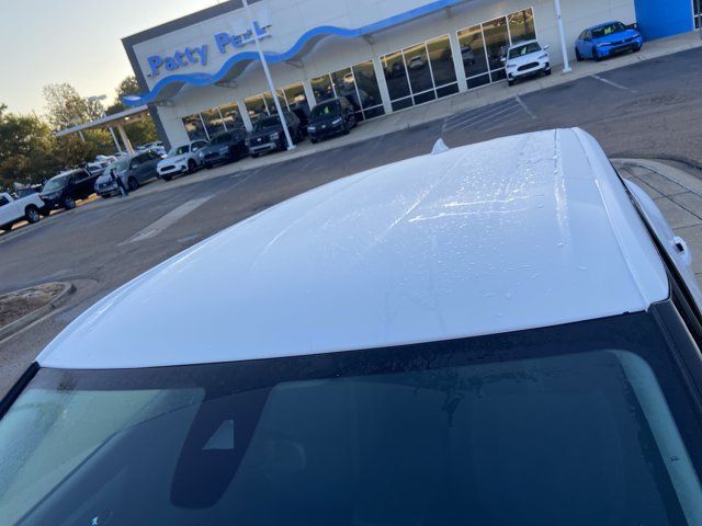 Used 2025 Chevrolet Blazer LT FWD image 26