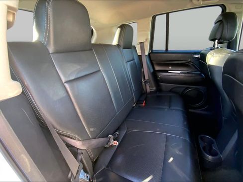 Used 2016 Jeep Compass High Altitude AWD/4WD image 21