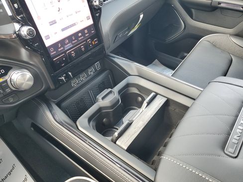 New 2026 RAM 1500 Limited image 32