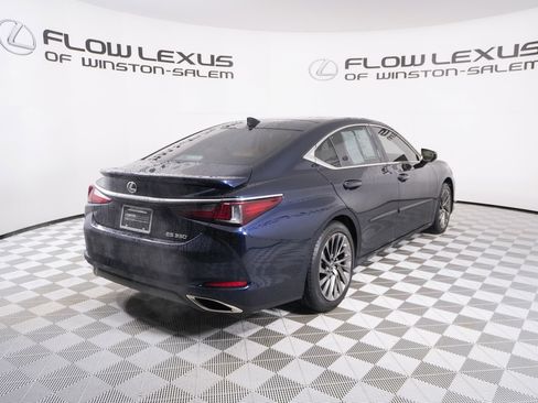 Certified 2024 Lexus ES 350 Ultra Luxury image 6