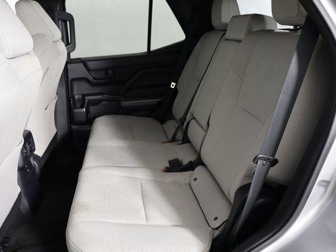 Used 2025 Toyota 4Runner SR5 AWD/4WD image 16