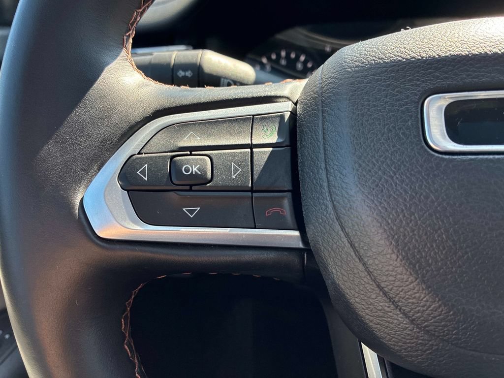 Used 2022 Jeep Compass Limited w/ Sun and Sound Group AWD/4WD image 25