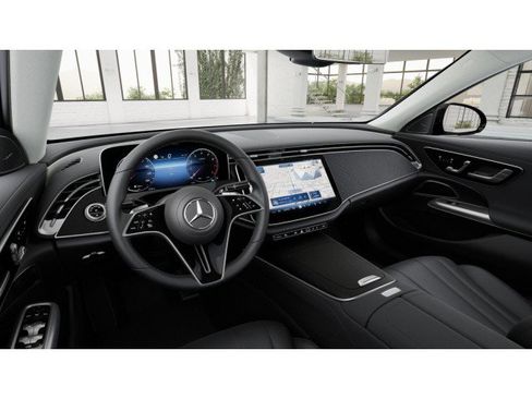 New 2026 Mercedes-Benz E 350 4MATIC Sedan image 3