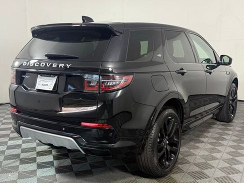 New 2025 Land Rover Discovery Sport S image 8