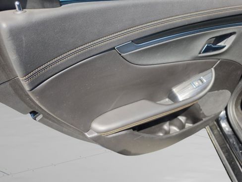 Used 2020 Chevrolet Impala LT FWD image 22