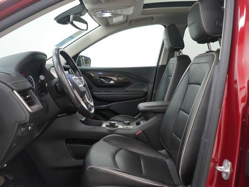 Used 2020 GMC Terrain Denali w/ Denali Premium Package image 23