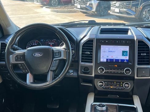 Used 2021 Ford Expedition Platinum AWD/4WD image 23