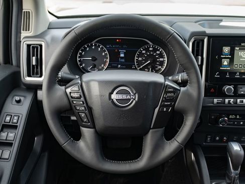 New 2026 Nissan Frontier SV w/ SV Convenience Package AWD/4WD image 12