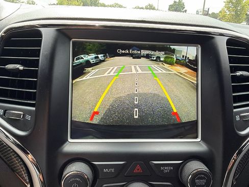 Used 2018 Jeep Grand Cherokee Trackhawk AWD/4WD image 36