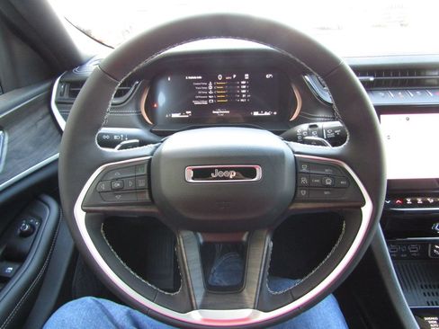 New 2026 Jeep Grand Cherokee L 4WD image 26