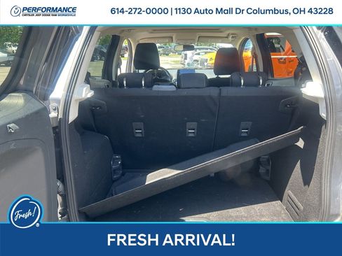 Used 2020 Ford EcoSport SE w/ SE Convenience Package FWD image 14