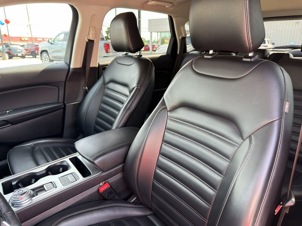 Used 2024 Ford Edge SEL AWD/4WD image 22