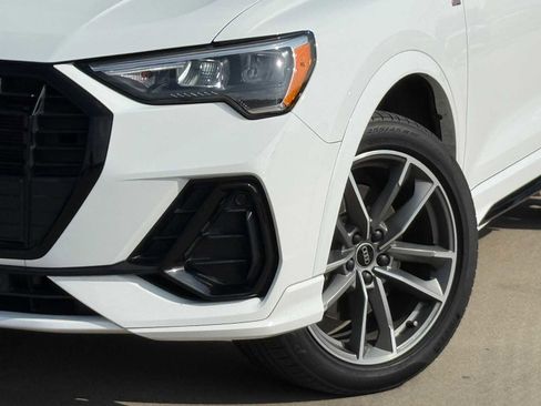 Used 2022 Audi Q3 2.0T Premium image 4