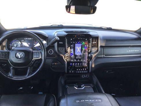 Used 2020 RAM 3500 Limited AWD/4WD image 23